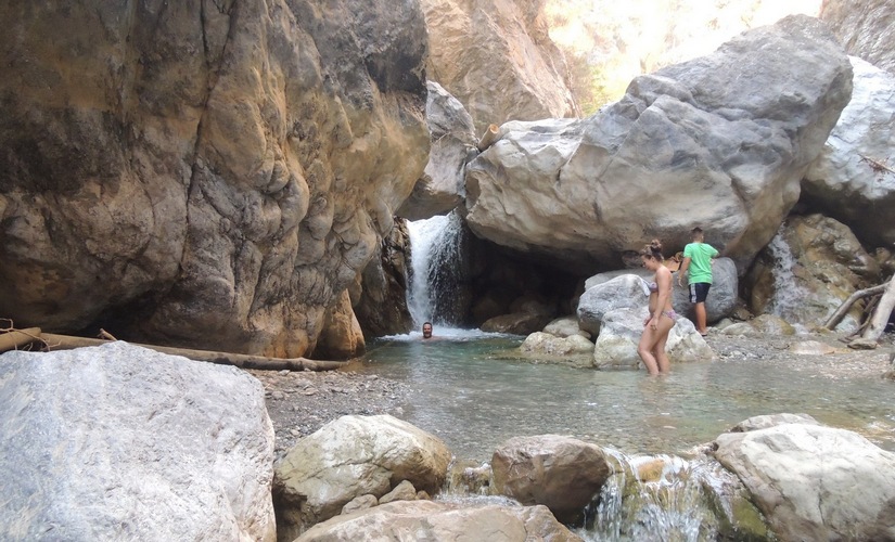 Jeep Safari to Sarakina Gorge